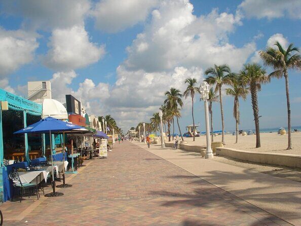 Departure Private Transfer: Hollywood Beach to Airport FLL in Business Car - Hollywood Beach to Fort Lauderdale Airport Private Transfer in Business Car — A Practical Look