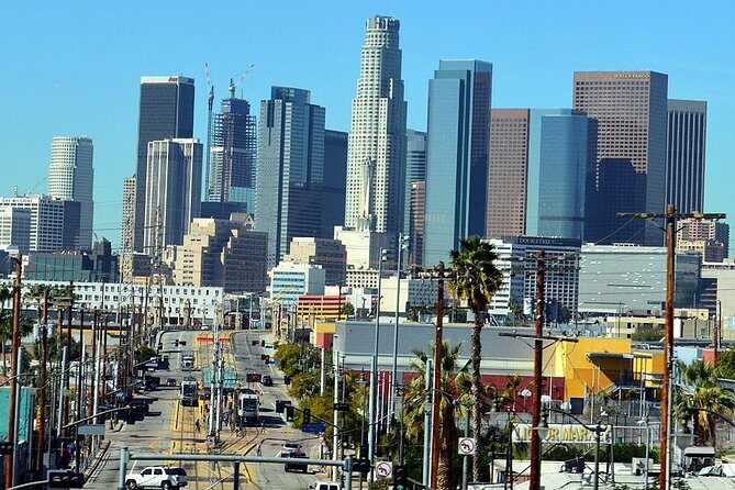 Departure Private Transfer: Los Angeles to Airport LAX in Luxury Car - What Sets This Transfer Apart
