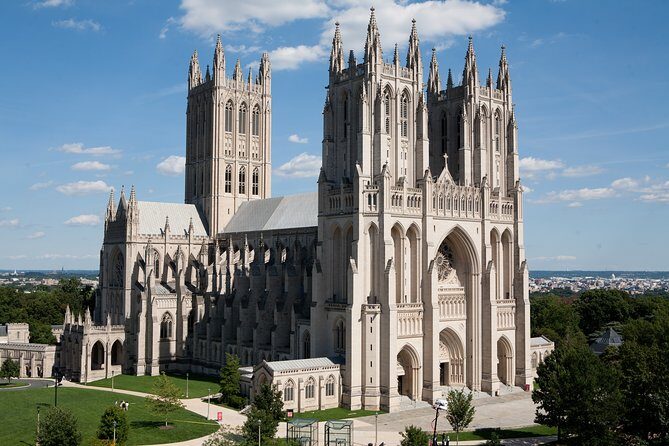 Departure Private Transfer: Washington to Dulles Airport IAD in Business Car - Detailed Review of the Washington to Dulles Airport Private Transfer