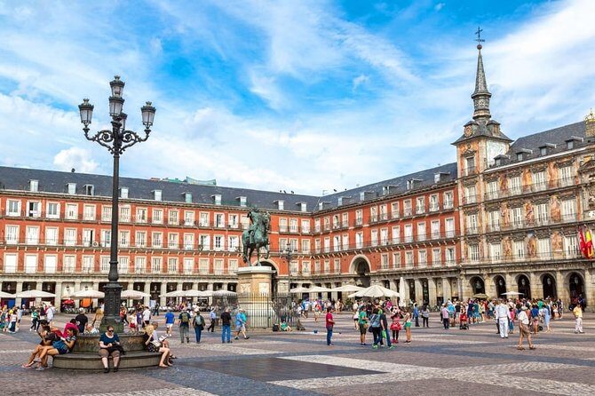 Departure Transfer from Madrid to Madrid Airport MAD in Private Van - Price and Value
