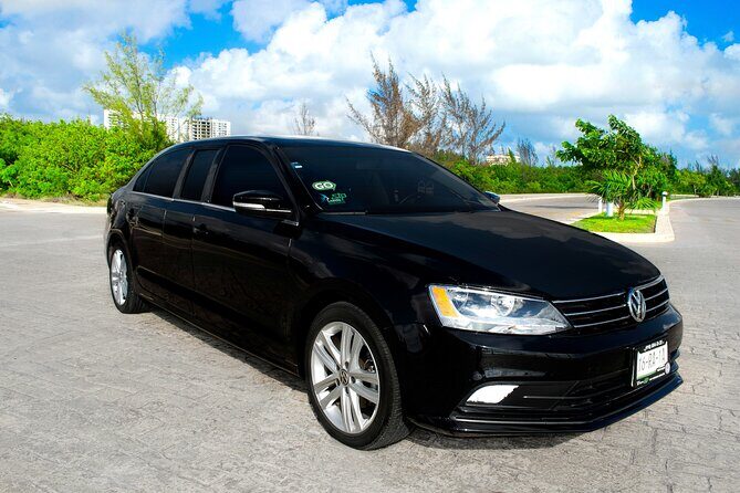 Departures in Luxury Sedan from Akumal to Cancun Airport - Introduction