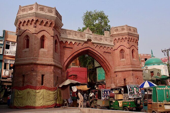 Derawar Fort, Cholistan Desert, Uch, Multan & Harrapa 6 Days FB - Key Points