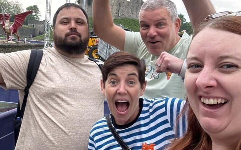 Derry: City Walking Tour & Exploration Game - Understanding the Value