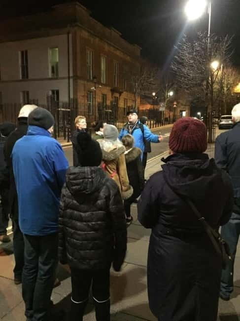 Derry/Londonderry: Darker History Private Group Tours - Key Points