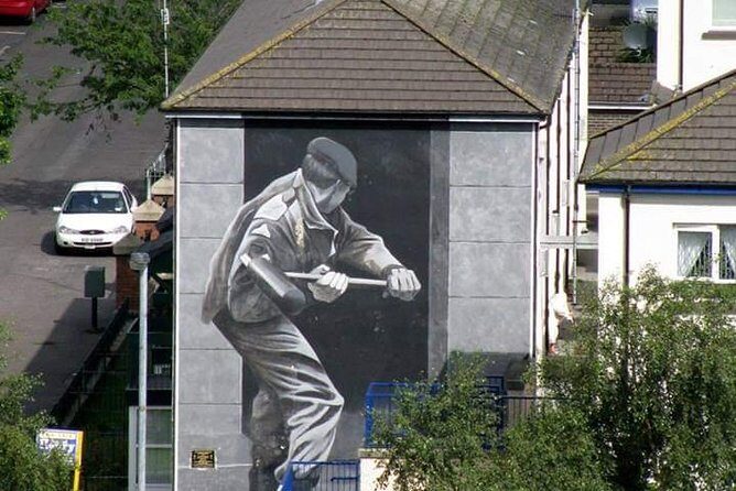 Derry Londonderry Private Full Day Tour From Belfast - Practical Details: What You Need to Know