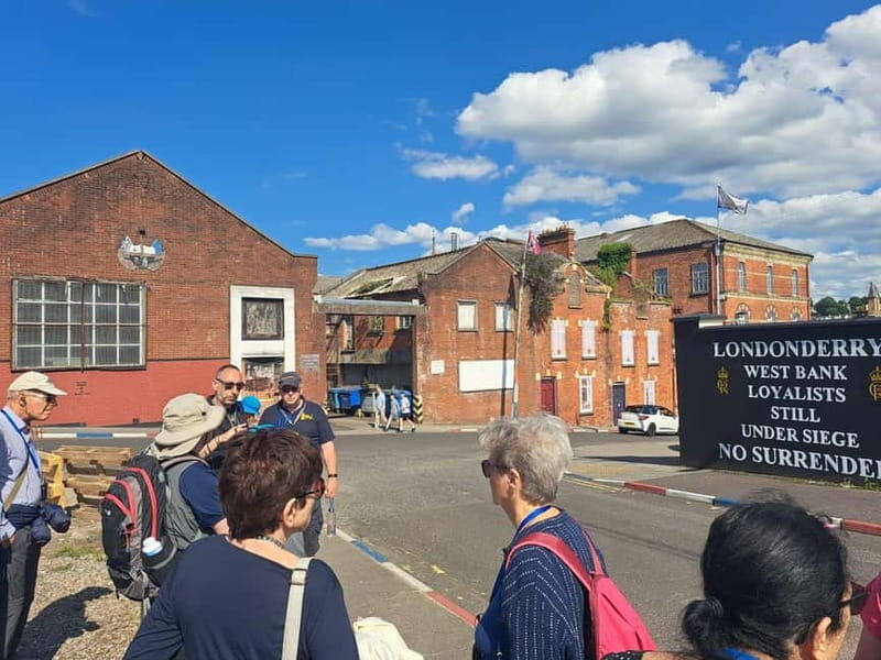 Derry/Londonderry: Street Art & Murals Small Group Tours - Key Points