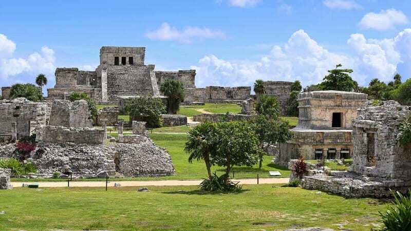 Desde Mérida: Tulum & Laguna de Kaan Luum - Key Points