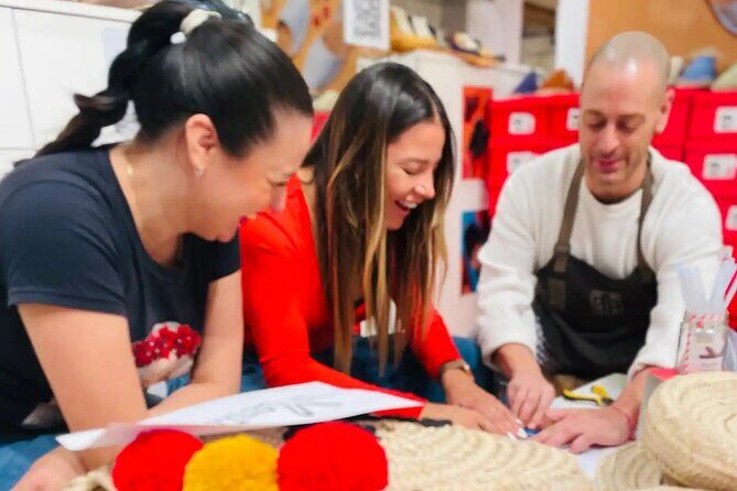 Design and Craft a Raffia Bag in Barcelona - Who Is This Experience Best Suited For?