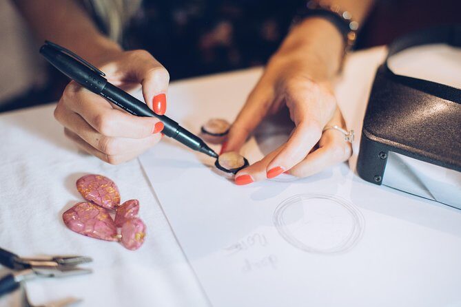 Design Your Personalized Luxury Jewelry in Le Marais, in the heart of Paris! - Introduction: Handcraft Your Own Luxury Jewelry in Paris