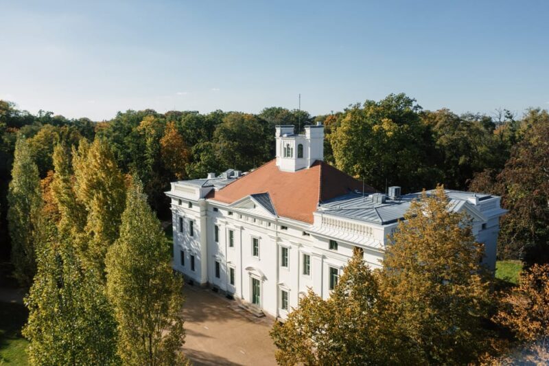 Dessau: Bicycle Tour Bauhaus  Junkers  Gartenreich - Key Points