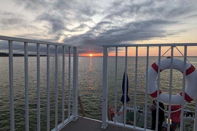 Destin: Sunset Cruise on a Back Porch Style Pontoon - Who Will Love This Experience?