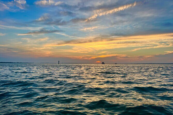 Destin Sunset Cruise on the Hopper - Key Points
