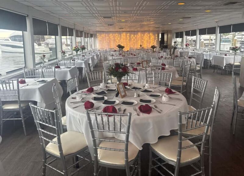 Destin: Sunset Dinner Cruise with Live Music - FAQ