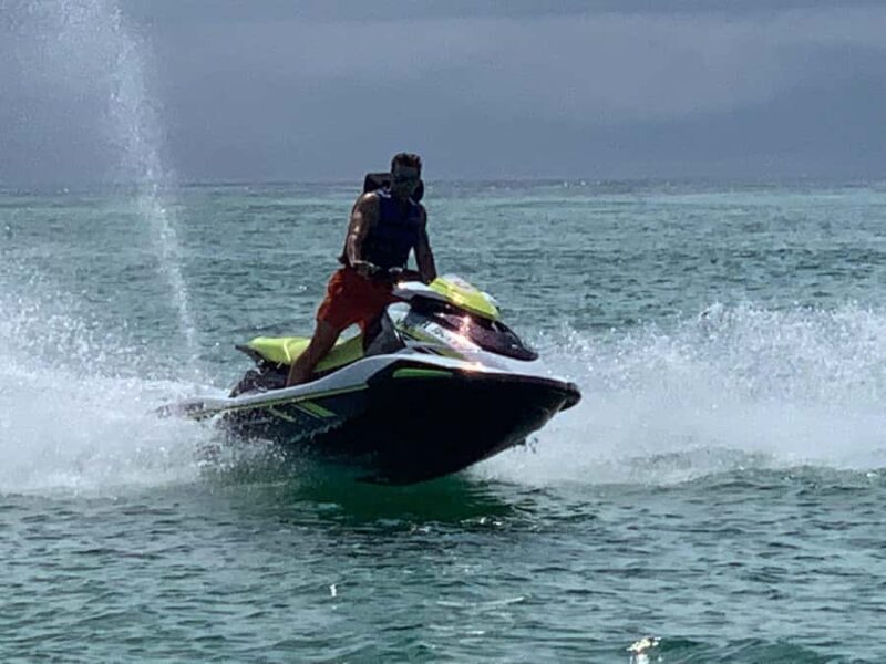 Destin: Waverunner Rental with Crab Island Access - A Closer Look at the Waverunner Experience in Destin