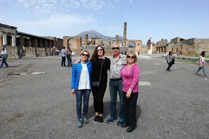 Destruction, death and rebirth of Pompeii, Private Visit in the afternoon. - FAQ