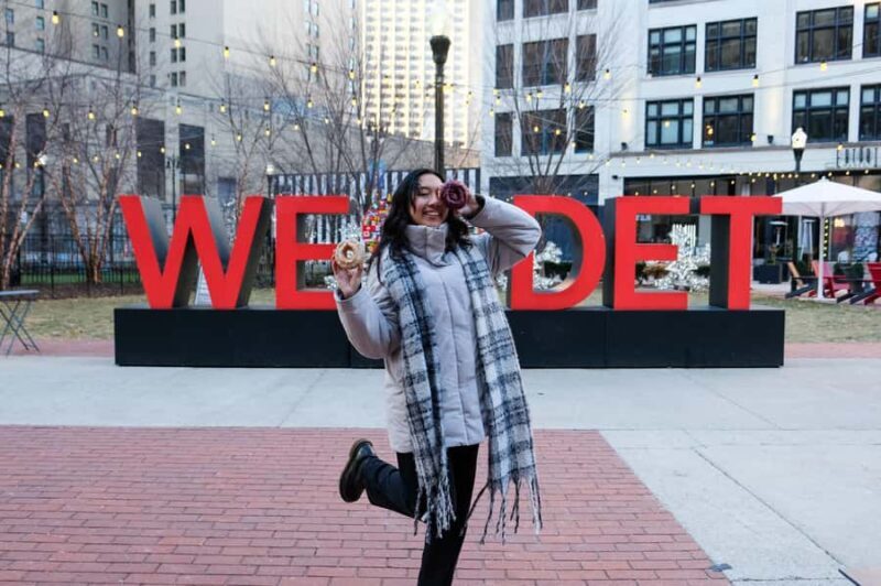 Detroit: Donuts, Pastries & Sweet Treats Walking Tour - What to Expect During the Tour