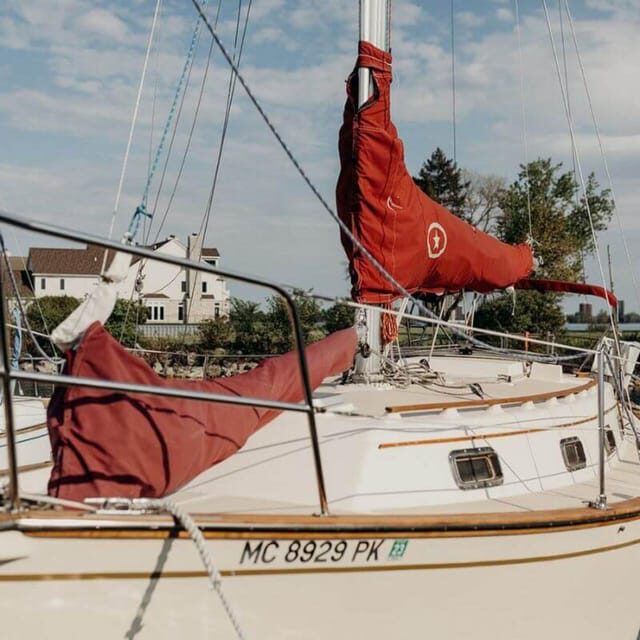 Detroit: Sailing Tour on the Detroit River - Detroit: Sailing Tour on the Detroit River