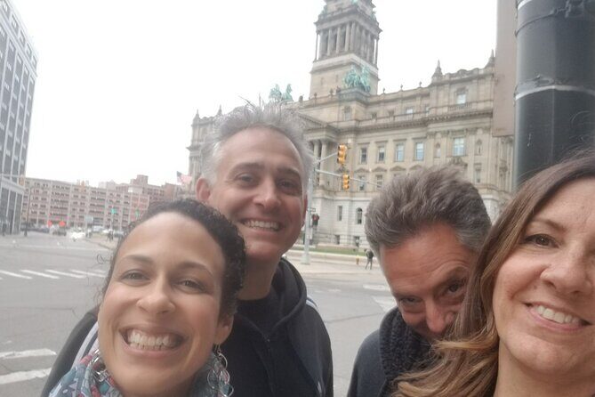 Detroit Scavenger Hunt Interactive Walking Tour - Analyzing the Value and Experience