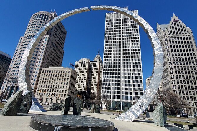 Detroit Scavenger Hunt Interactive Walking Tour - Who Would Love This Tour?