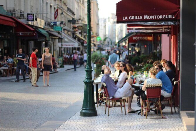 Devour Paris Chocolate & Pastry Tasting Guided Tour - Detailed Breakdown of the Itinerary