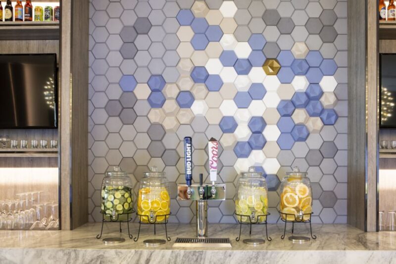 DFW Dallas Fort Worth Airport: Virgin Atlantic Lounge Entry - FAQs