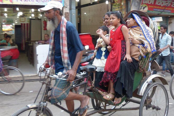 Dhaka Popular Street Photography Tour - Armenian Church & Shakhari Bazar – Hidden Gems & Artisan Streets