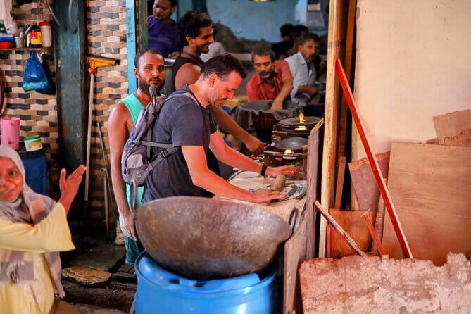 Dharavi Slum, Dhobi Ghat & Dabbawala Experience - A Deep Dive into the Experience