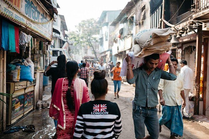 Dharavi Tour & Pottery Workshop - What to Expect from the Dharavi Tour & Pottery Workshop