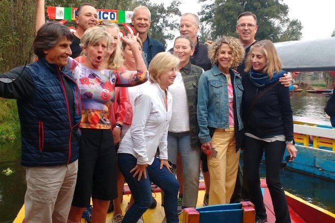 Dia completo PRIVADO, Frida Kahlo, Coyoacán, Xochimilco y Murales de la UNAM. - An In-Depth Look at What This Tour Offers