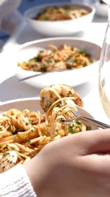 Dia Sailing Cruise With All-inclusive Meal And Drinks - FAQ