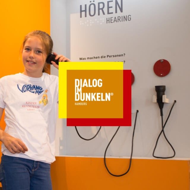 Dialogue in the Dark (German tour) - The Themed HSV Soccer Tour