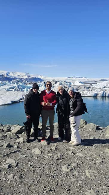 Diamond Beach and Jökulsárlón Tour with Boat Ride(optional) - Discovering the Beauty of Iceland’s Ice and Black Sands: A Detailed Review of the Diamond Beach and Jökulsárlón Tour