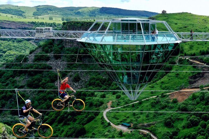 Diamond Bridge and Dashbashi Canyon Day Tour - Key Points