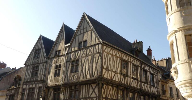 Dijon: Private Walking Tour Discover History & Heritage - Customization and Hidden Gems