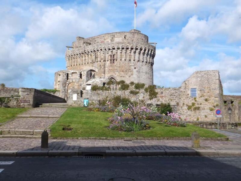 Dinan: Private Guided Walking Tour - FAQs