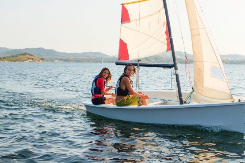 Dinghy Sailing Lesson in Menorca - An In-Depth Look at the Dinghy Sailing Lesson in Menorca