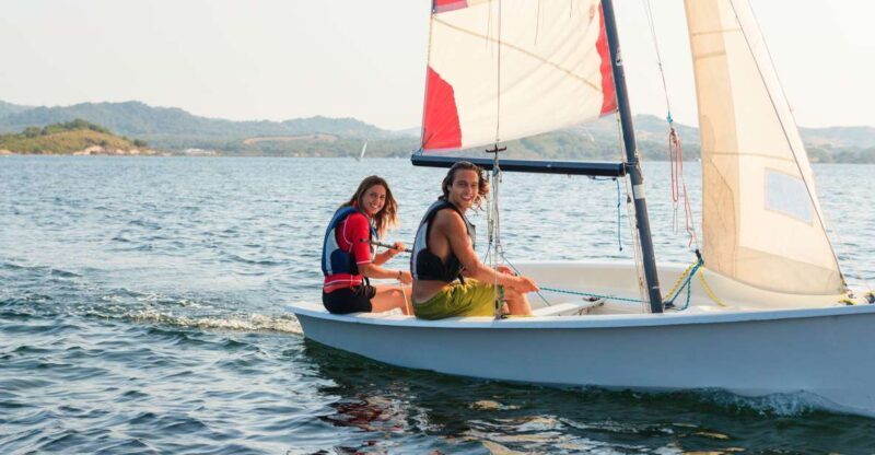 Dinghy Sailing Lesson in Menorca - FAQ