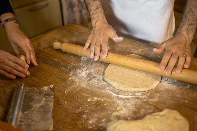 Dining experience at a local's home in Asti with show cooking - Key Points