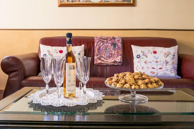 Dining Experience at a local's Home in Chiavari with Show Cooking - The Setting and Meeting Point