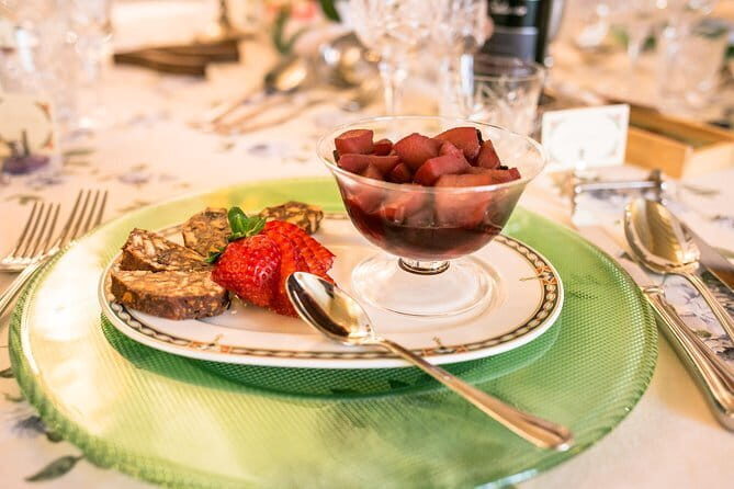 Dining experience at a local's home in Pontassieve with cooking demo - Who Will Love This Experience?
