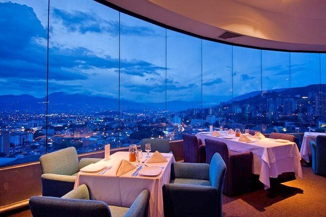 Dinner at Bellini, the largest revolving restaurant in the world - Key Points
