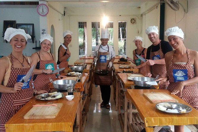Dinner Cooking Class with Thai Master Chef at Sukho Cuisine Koh Lanta - Who Should Consider This Tour?