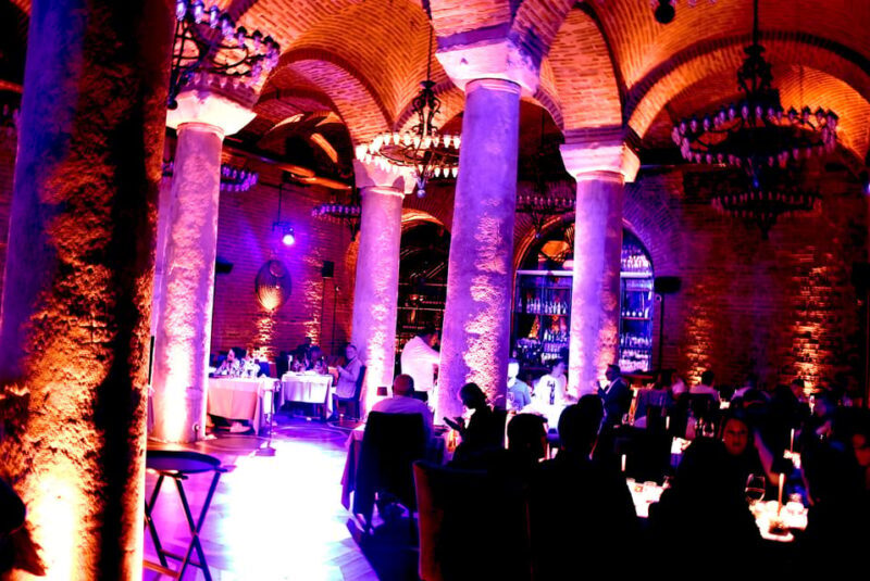 Dinner & Show at an Ancient Cistern - Key Points