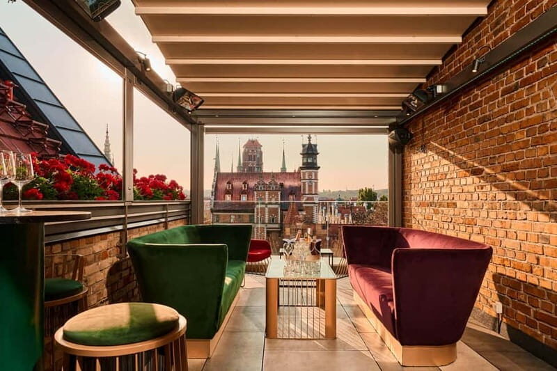 Dinner with a View 7th Floor, Gdask Old Town - The Experience: A Deep Dive