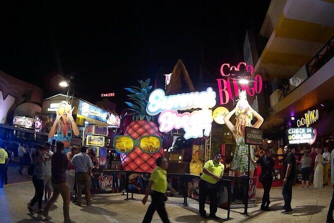 Direct access ticket to Coco Bongo Beach Club Cancun - Key Points