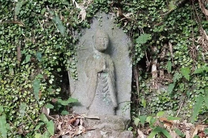 Discover 270 Buddha Statues on a 1,280-year-old Pilgrimage Route - Key Points