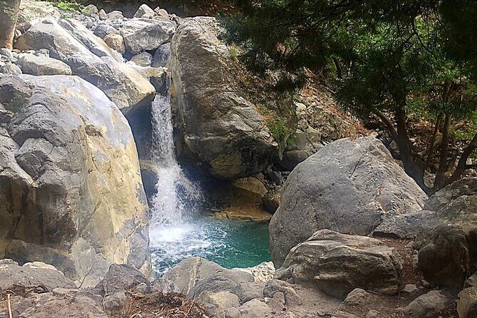 Discover Akrotiri: A Full-Day Private Adventure of Scenic Wonders - Final Thoughts