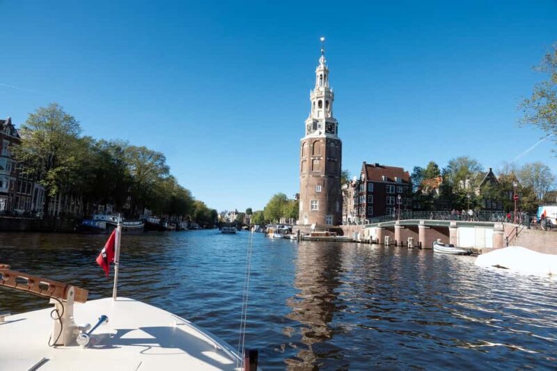 Discover Amsterdam: 75-Minute Luxury Cruise with Commentary - What Reviewers Say