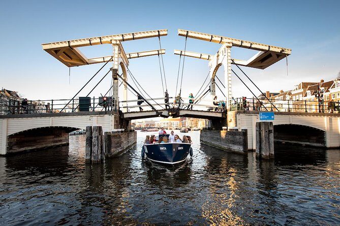 Discover Amsterdam's Canals: Relaxing Open Boat Cruise Adventure! - An In-Depth Look at the Amsterdam Canal Cruise