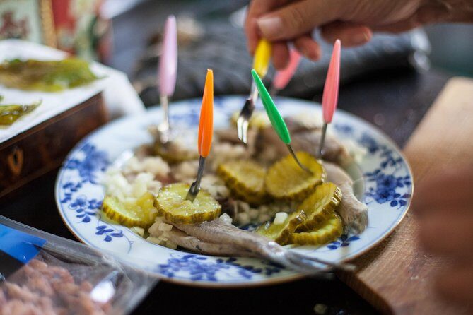 Discover Amsterdam's Culinary Scene: Morning Food Tour - Practical Tips for Tour Day